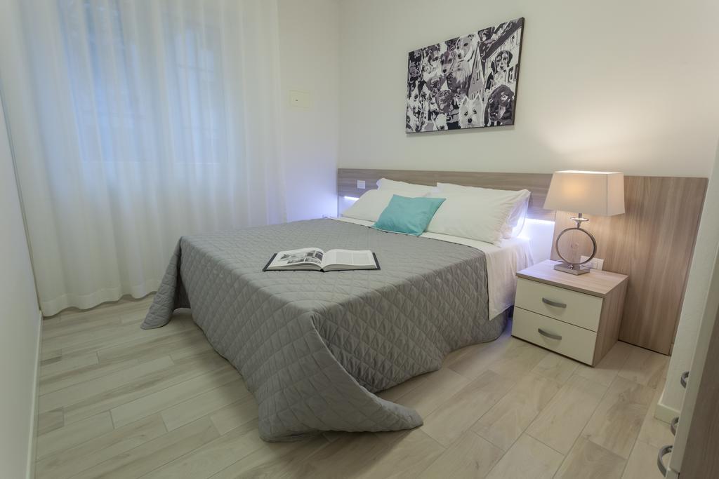 Residence Vivaldi Bibione Buitenkant foto