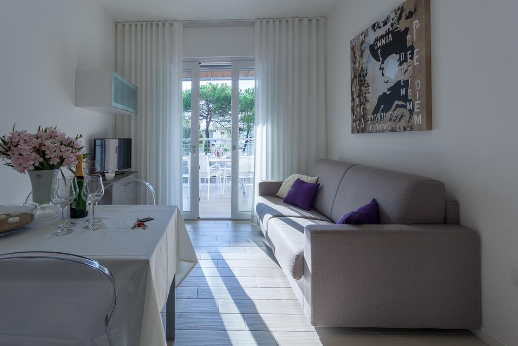 Residence Vivaldi Bibione Buitenkant foto